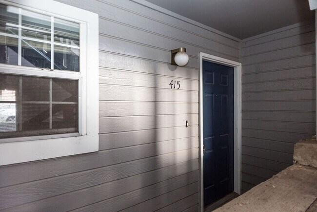 Building Photo - 720 City Park Ave