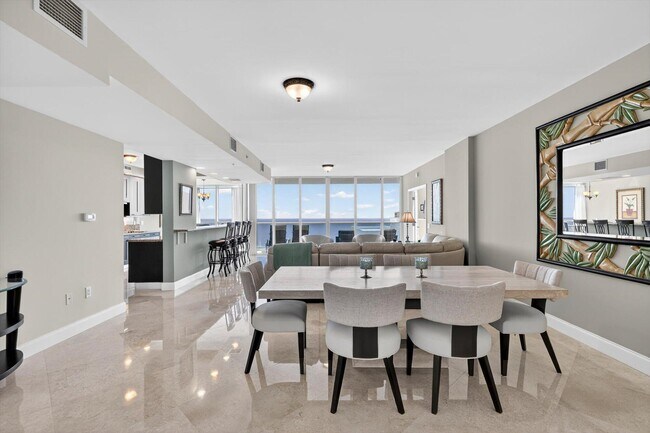 Building Photo - 801 Briny Ave