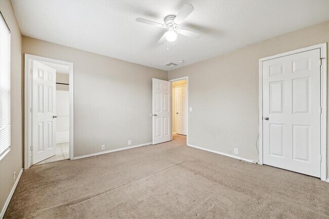 Building Photo - 18730 Sandelford Dr