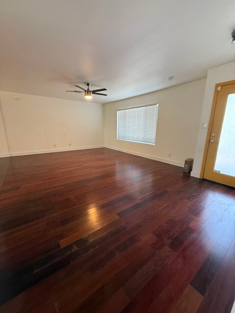 Building Photo - 8425 E Bonita Dr