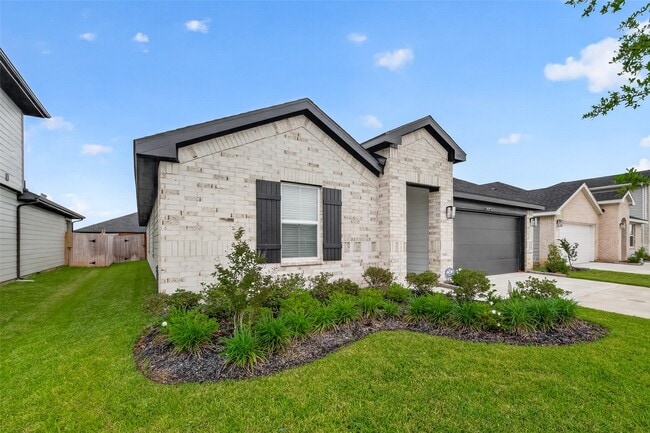 Building Photo - 30518 White Cliff Ct