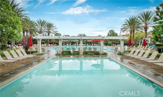 Building Photo - 15 Platinum Cir