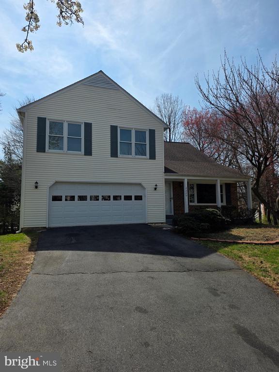 Building Photo - 2220 Cedar Mill Ct