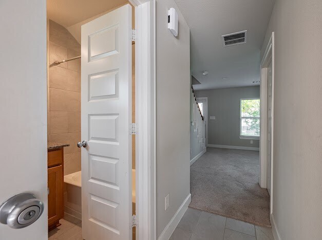 Building Photo - 1903 Kirby Landing Dr