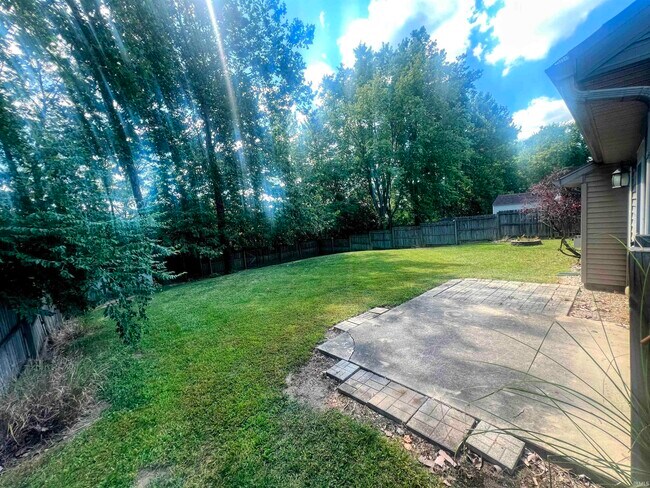 Building Photo - 2321 Winterset Dr