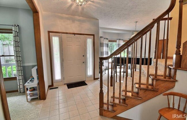 Building Photo - 1853 Blackbird Ct