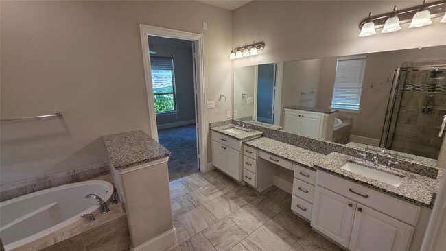 Building Photo - 142 Mayfield Dr