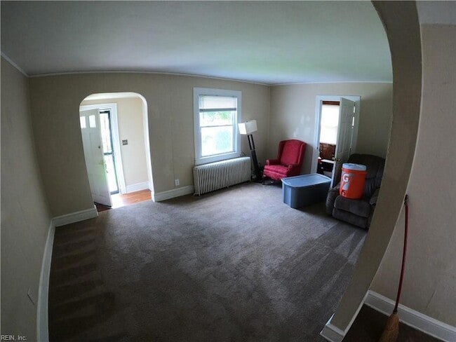 Building Photo - 5905 Hampton Blvd