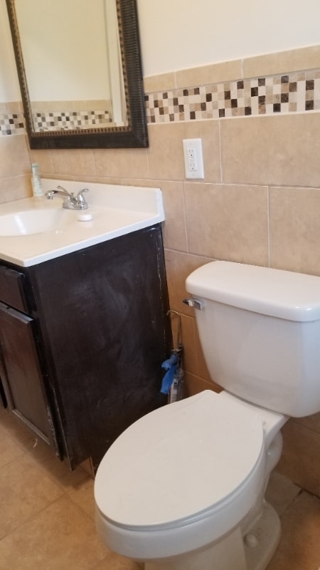 Building Photo - 301 Culbreth Ave