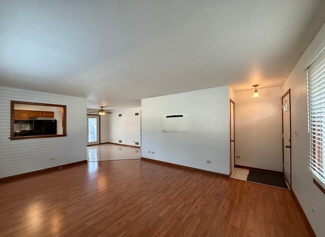 Building Photo - 312 S Lodge Ln