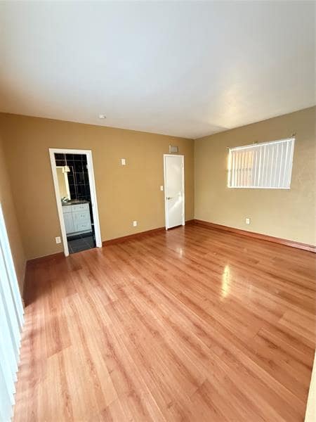 Building Photo - 2290 NW 32nd Terrace