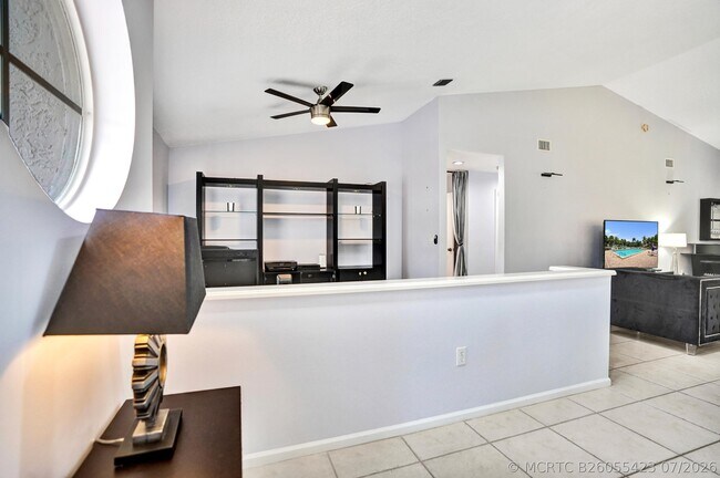 Building Photo - 7669 Springwater Pl