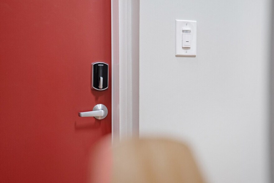 Building Photo - 39 Geneva St