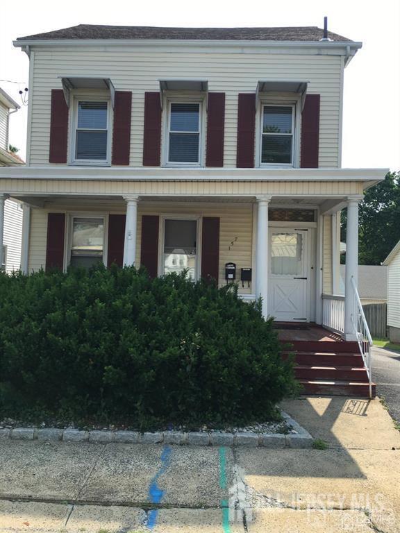 Primary Photo - 157 S Main St