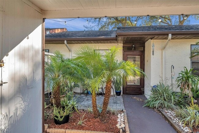 Building Photo - 6421 Drexel Dr