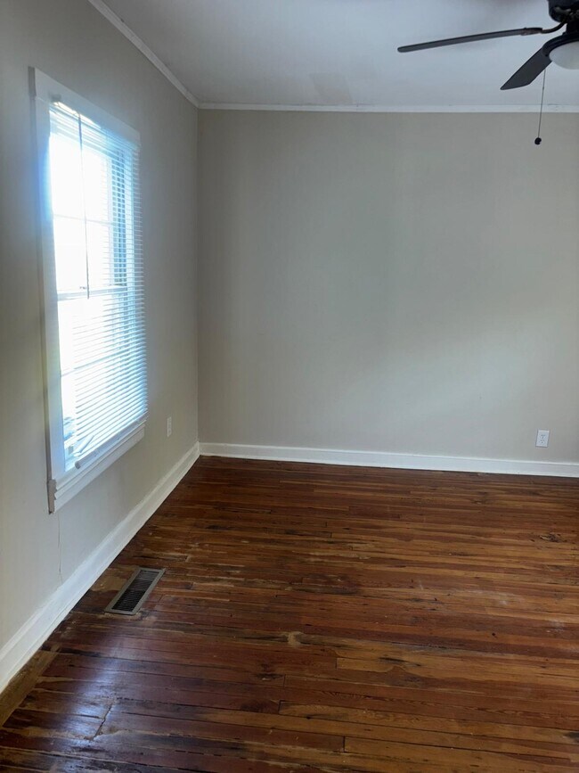 Building Photo - 1428 2nd St