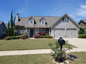 Building Photo - 2704 Matsu Ln