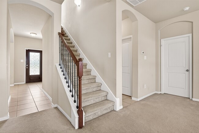 Building Photo - 19662 Little Pine Ln