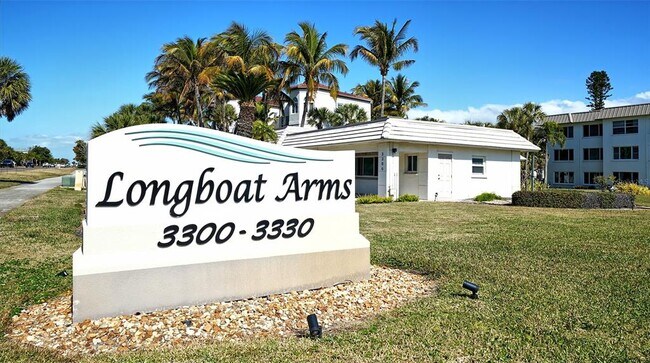 Building Photo - 3330 Gulf of Mexico Dr