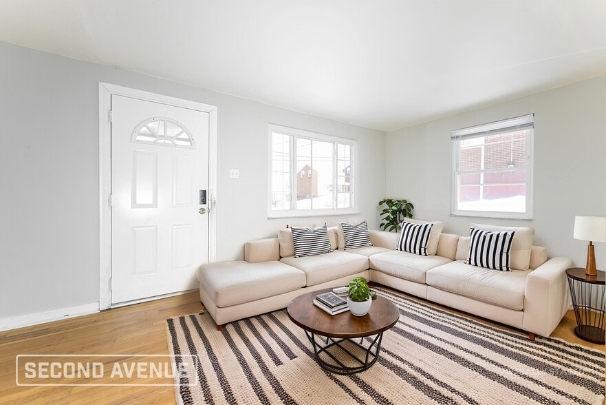 Building Photo - 128 Bellwood Dr