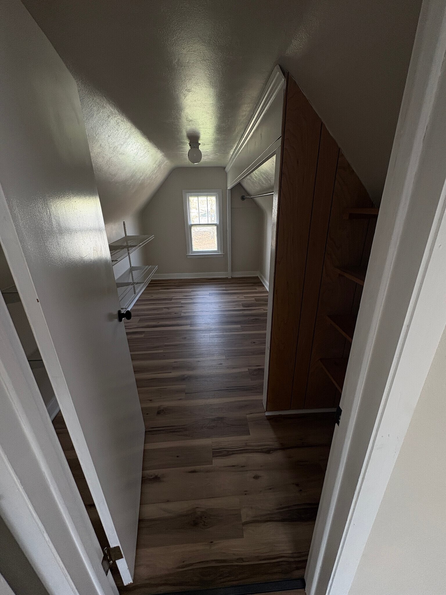 Building Photo - 26 Walnut Ct