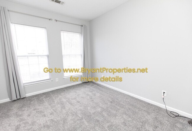 Building Photo - 510 Churchill Crossing - Madison, TN 37115