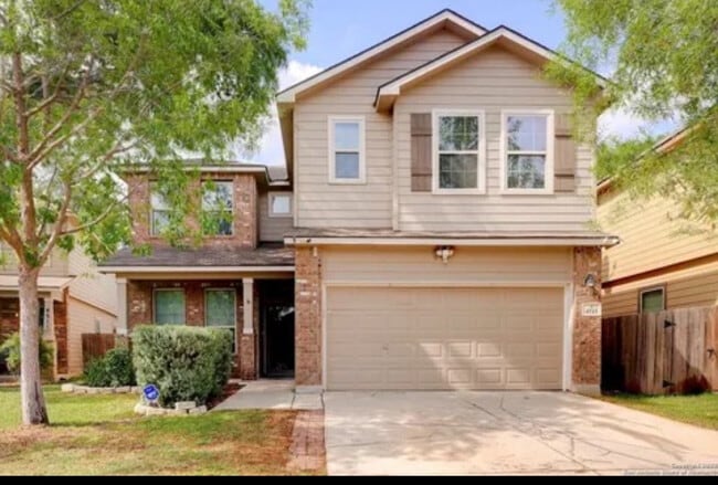 Building Photo - Sabine