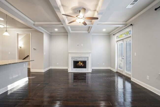 Building Photo - 612 Luckett Ct