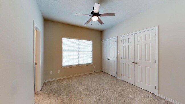 Building Photo - 145 Forest Dr Loop