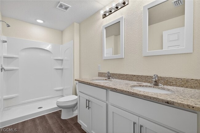 Building Photo - 6056 Pecan Cir