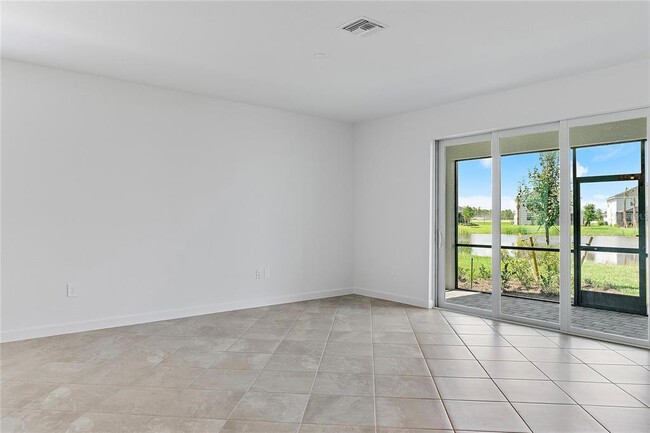 Building Photo - 15077 Anchorage Rd