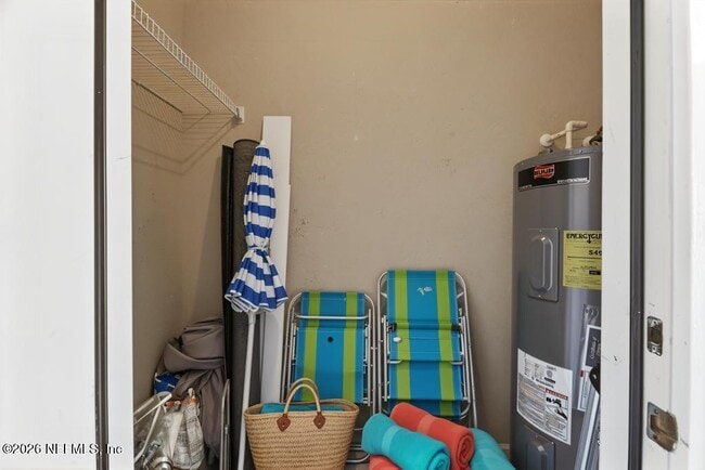 Building Photo - 425 Timberwalk Ct