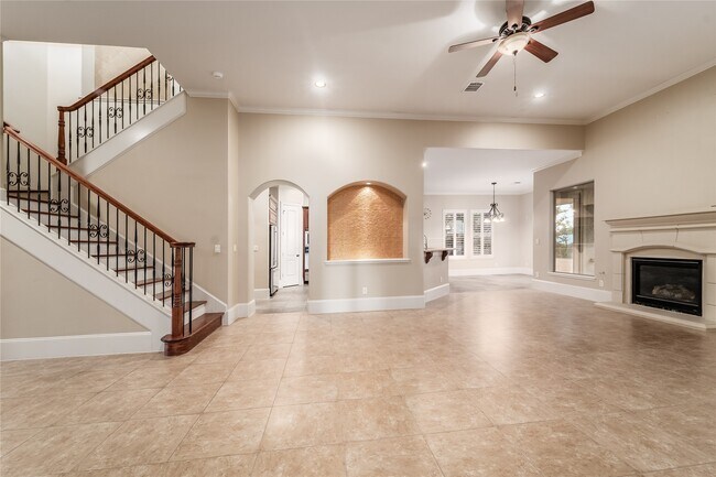 Building Photo - 4222 Stonebrook Ln