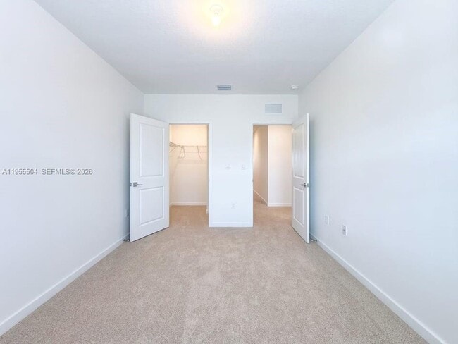 Building Photo - 184 NE 13th St