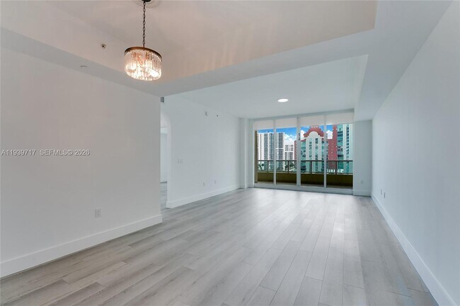 Building Photo - 3340 NE 190th St