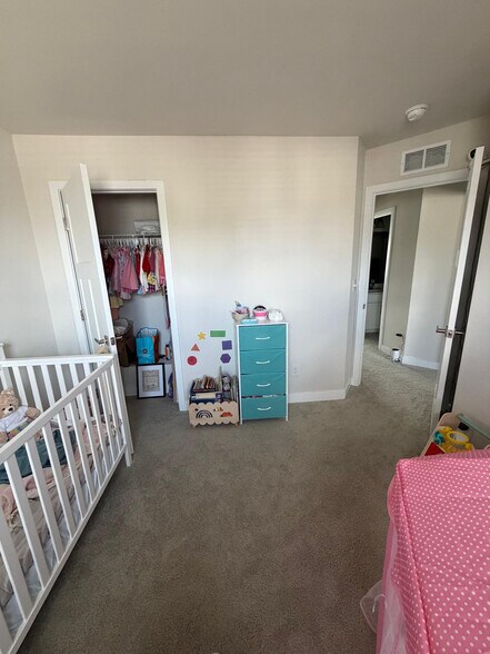 Building Photo - Room in Townhome on Cramerton Mills Pkwy