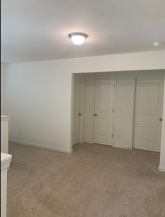 Building Photo - 3512 Slippery Elm Dr