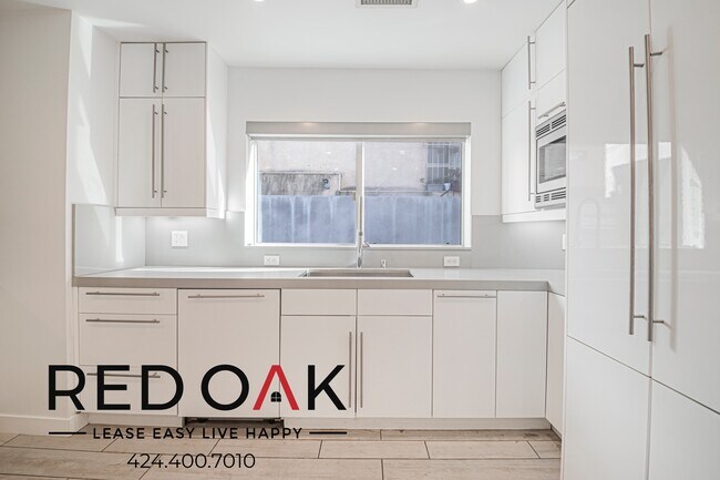 Building Photo - 947 4th St