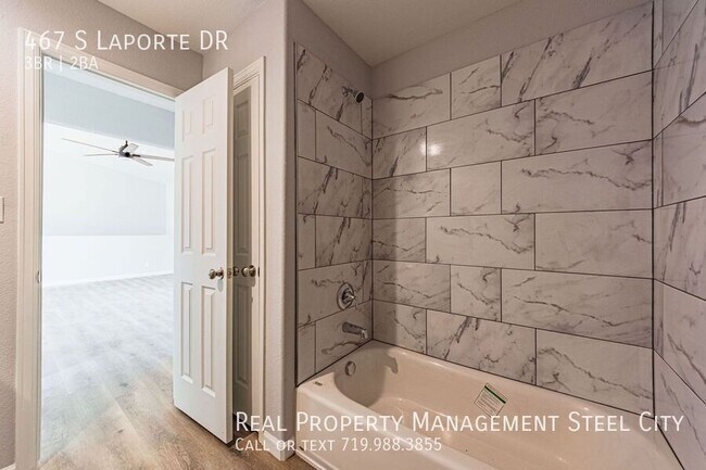 Building Photo - 467 S Laporte Dr