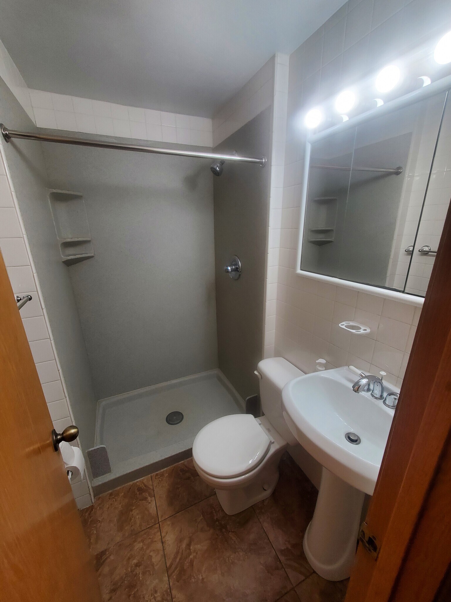 Restroom-Corian Shower - 1317 W 19th St