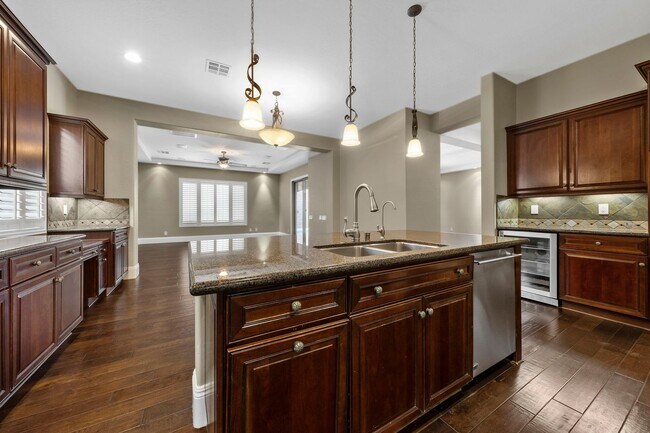 Building Photo - 2776 Liberation Dr