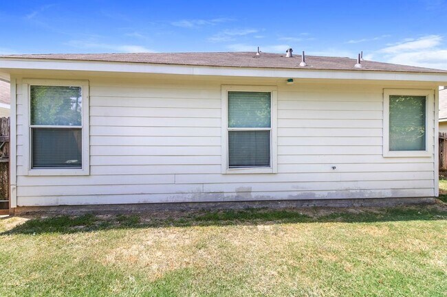 Building Photo - 9422 Camelia Crest Ln