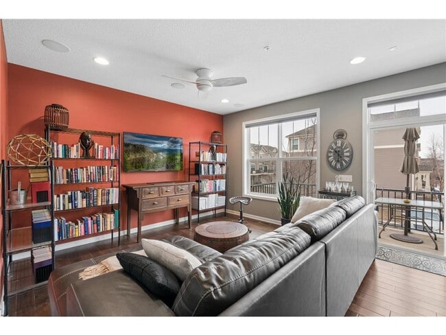 Building Photo - 8957 SW Village Loop