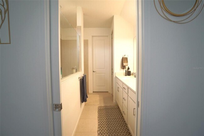 Building Photo - 12905 Brookside Moss Dr
