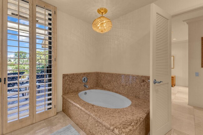 Building Photo - 24 Columbia Dr