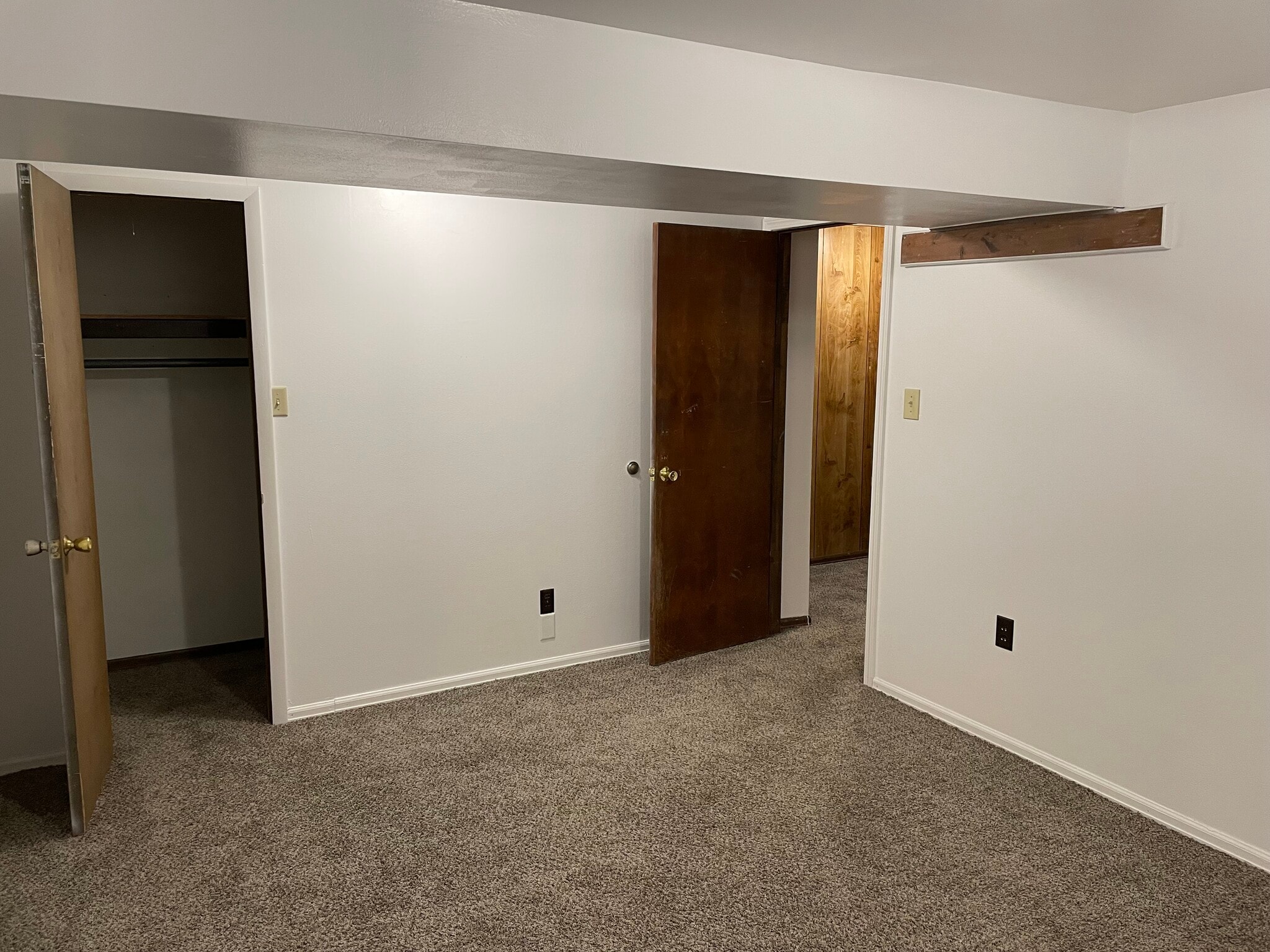 Master Bedroom - 2604 Tremont St