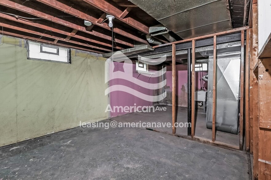 Building Photo - 2062 Champaign Rd