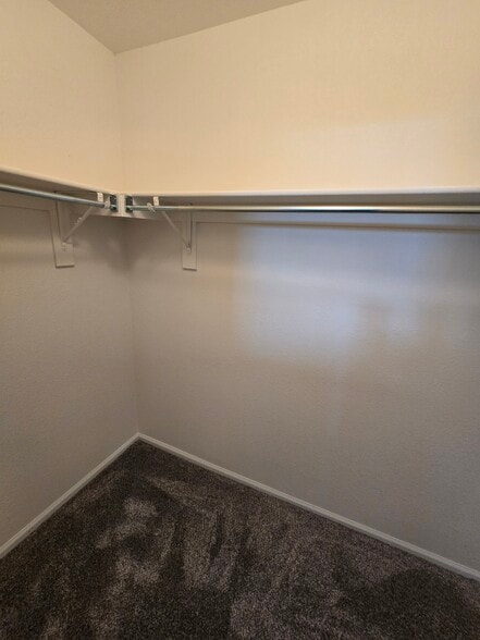 Building Photo - 19653 E 58th Dr