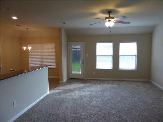 Building Photo - 2109 Sun Creek Dr