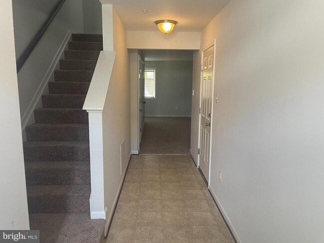 Building Photo - 6800 Green Mill Way
